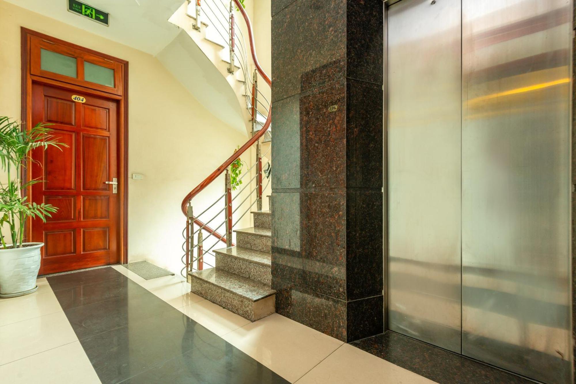 OYO 887 Star Hotel Hanoi Exterior foto